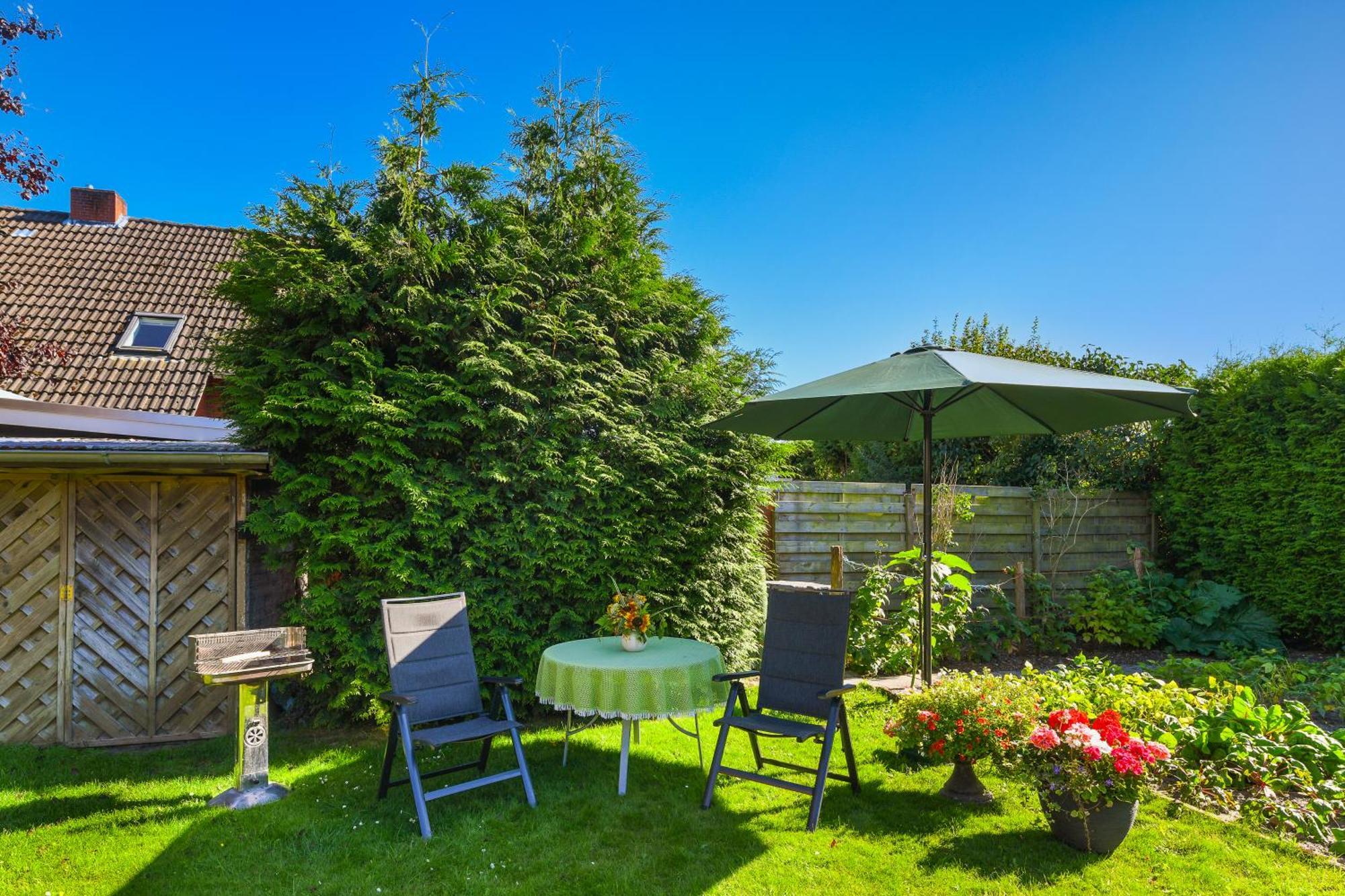 Ferienwohnung Im Haus Weinstock エセンス エクステリア 写真